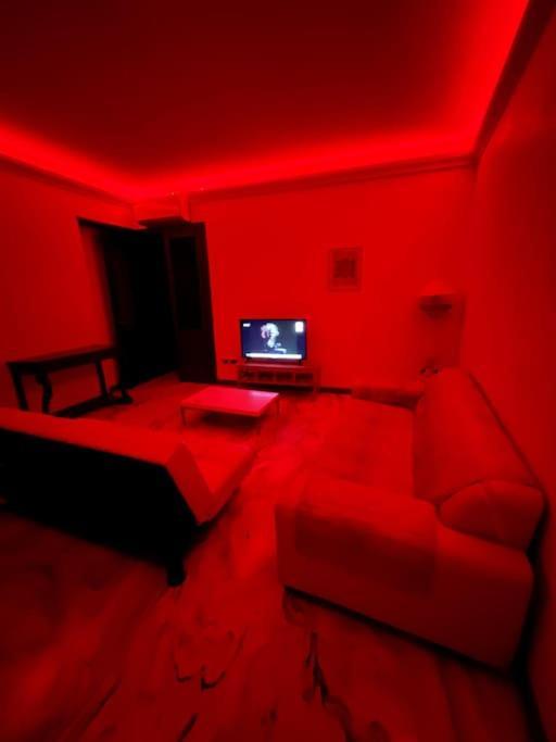 Apartment Under The Basilica Of Sant'Andrea マントヴァ エクステリア 写真